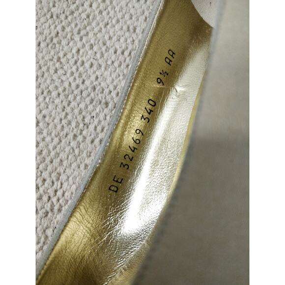 Vintage VTG Salvatore Ferragamo Florence Ice Blue Slip on Pumps Size 9.5 - Picture 11 of 12